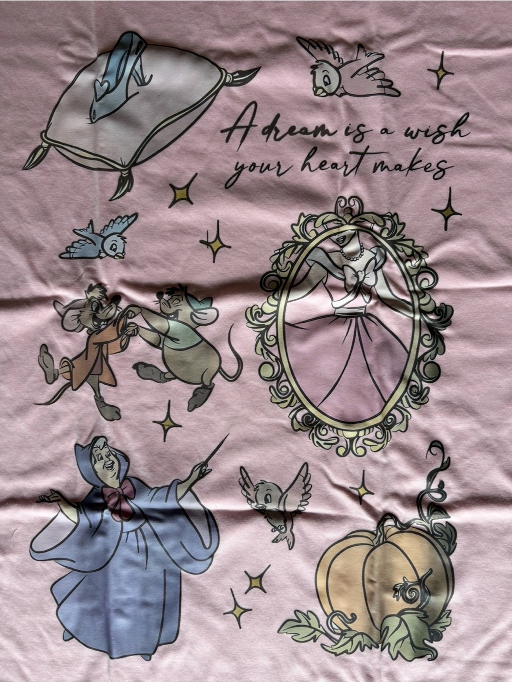 Disney World Cinderella Glass Slipper Princess Midnight Castle T-shirt M NEW! - Picture 3 of 6